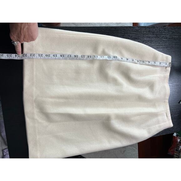Vintage Savanna Winter White Wool Pencil Skirk - Picture 9 of 10
